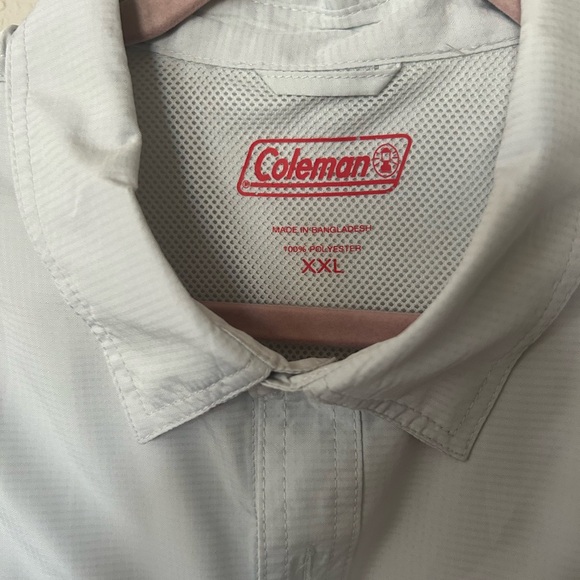 Coleman Men's Light Gray Casual Button-Down Shirt - Picture 3 of 7